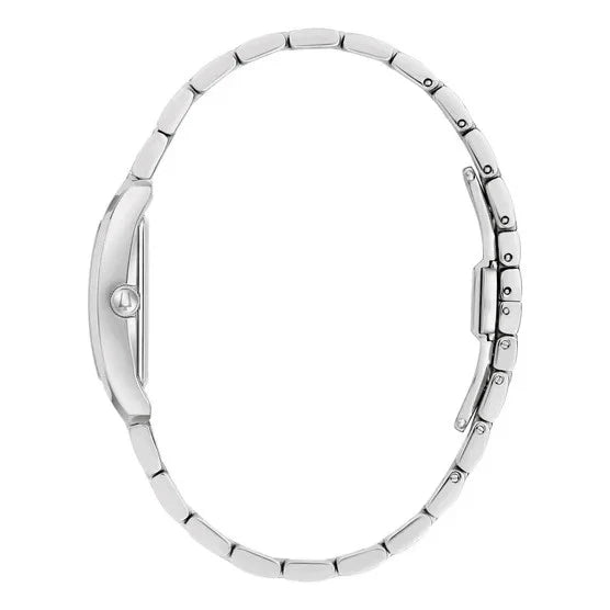 96P262 Reloj Bulova Dress de dama correa de metal