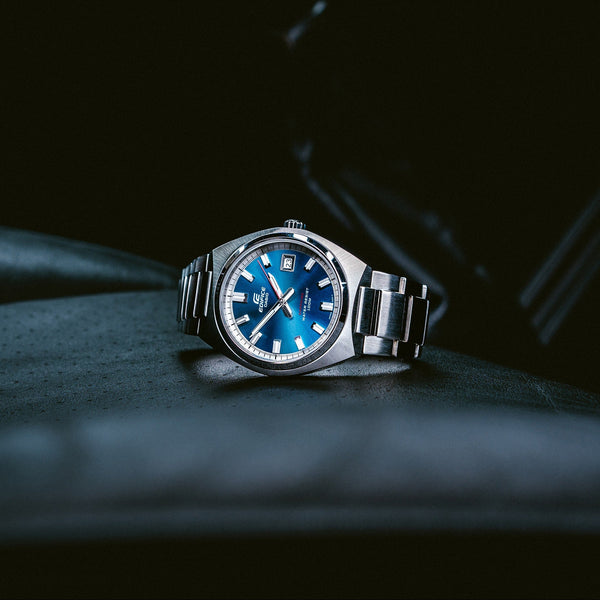 EFB-109D-2AV Edifice Reloj de hombre pulsera de metal cristal zafiro