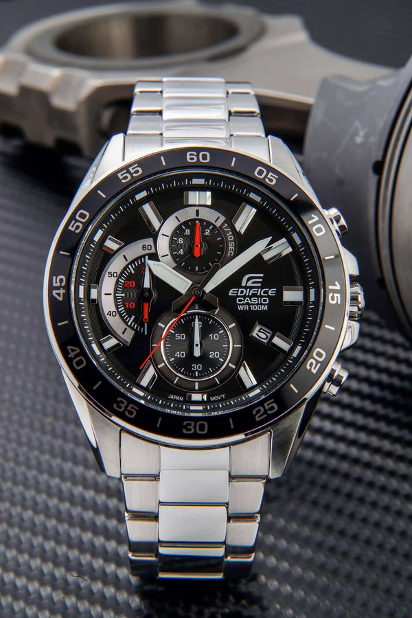 550D Reloj Edifice Hombre Acero Negro - Vista lateral