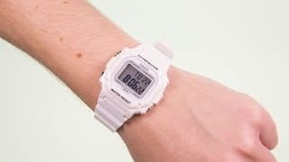 F-108WHC-7A Reloj Casio Illuminator unisex - Blanco