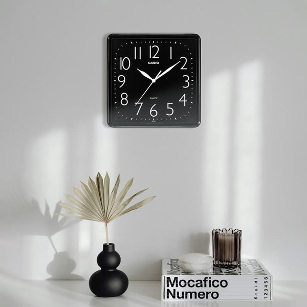 IQ-06-1 Reloj de Pared Casio