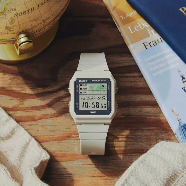 LF-30W-8A Reloj Casio Pop unisex banda de silicona — imagen 2 de 4