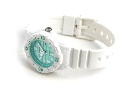 LRW-200H-3CV Reloj Casio Classic para mujer - Blanco