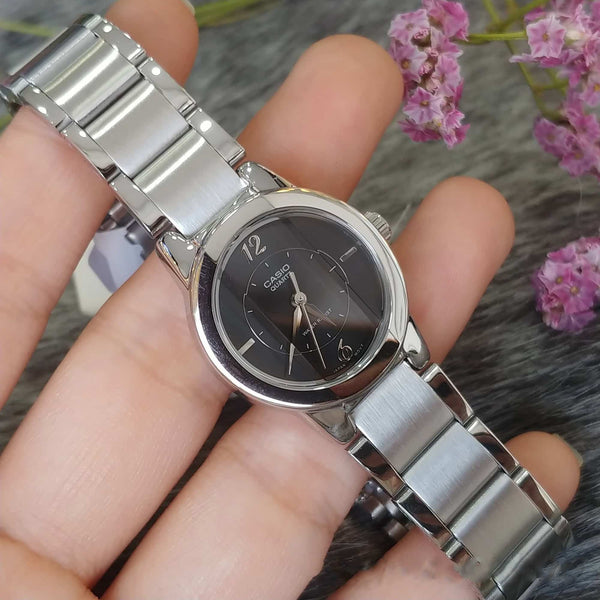 LTP-1230D-1 Reloj Casio para Mujer — imagen 2 de 2