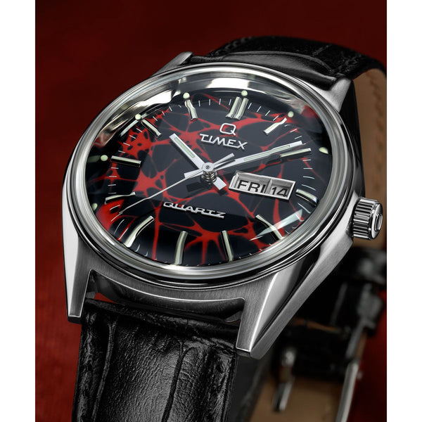 TW2Y55700 Reloj Timex Standard Q Hombre Piel Negra Diseño Rojo