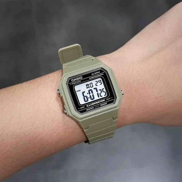 W-217H-5AV Reloj Casio Digital Vintage Clásico Illuminator para Caballero con Banda de Goma — imagen 2 de 3