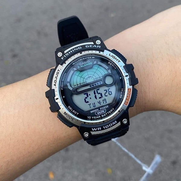 WS-1200H-1AV Reloj Casio Illuminator para hombre Fase Lunar - Negro