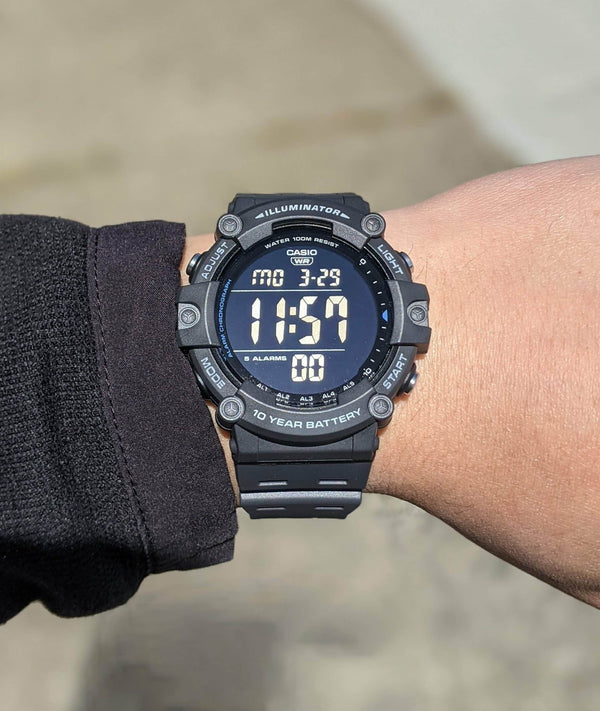 AE-1500WH-8BV Reloj Casio Illuminator para hombre - Negro