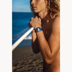 Reloj Bulova Surfboard de hombre pulsera de resina - Vista lateral
