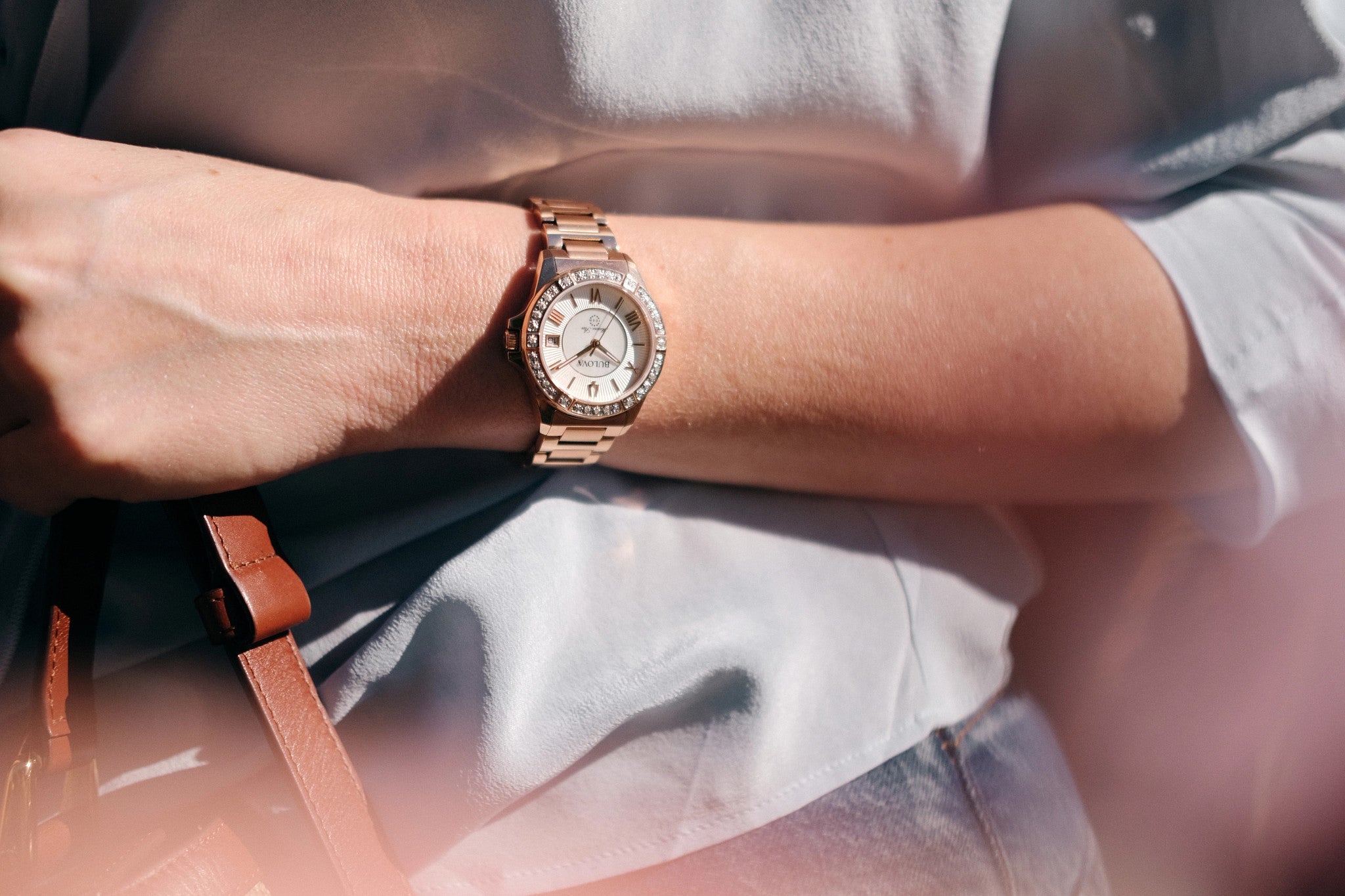 98R295 Reloj Bulova Marine Star de Mujer - Acero Inoxidable Dorado