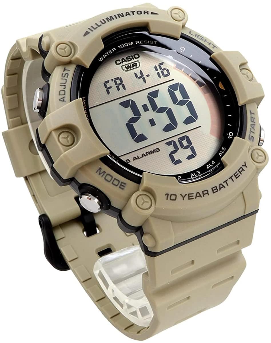 AE-1500WH-5AV Reloj Casio Illuminator 10 Años de Batería para Hombre - Beige