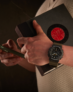 GA-100TU-1A3 Reloj G-Shock Hombre Resina Negro Correa Verde - Detalle de esfera