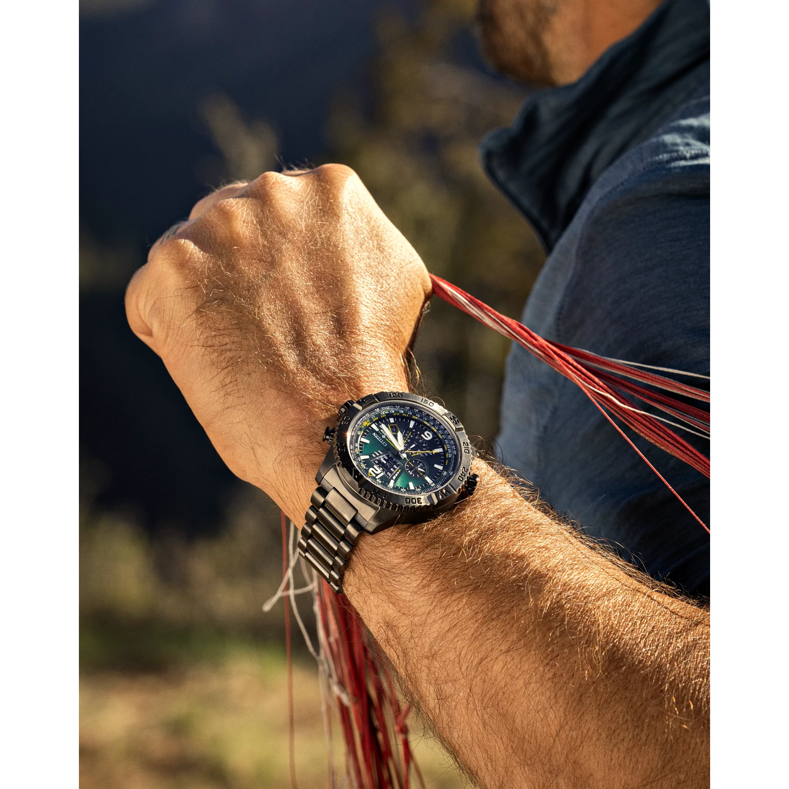 56X Reloj Citizen Promaster Eco-drive de caballero pulsera de metal - Vista trasera