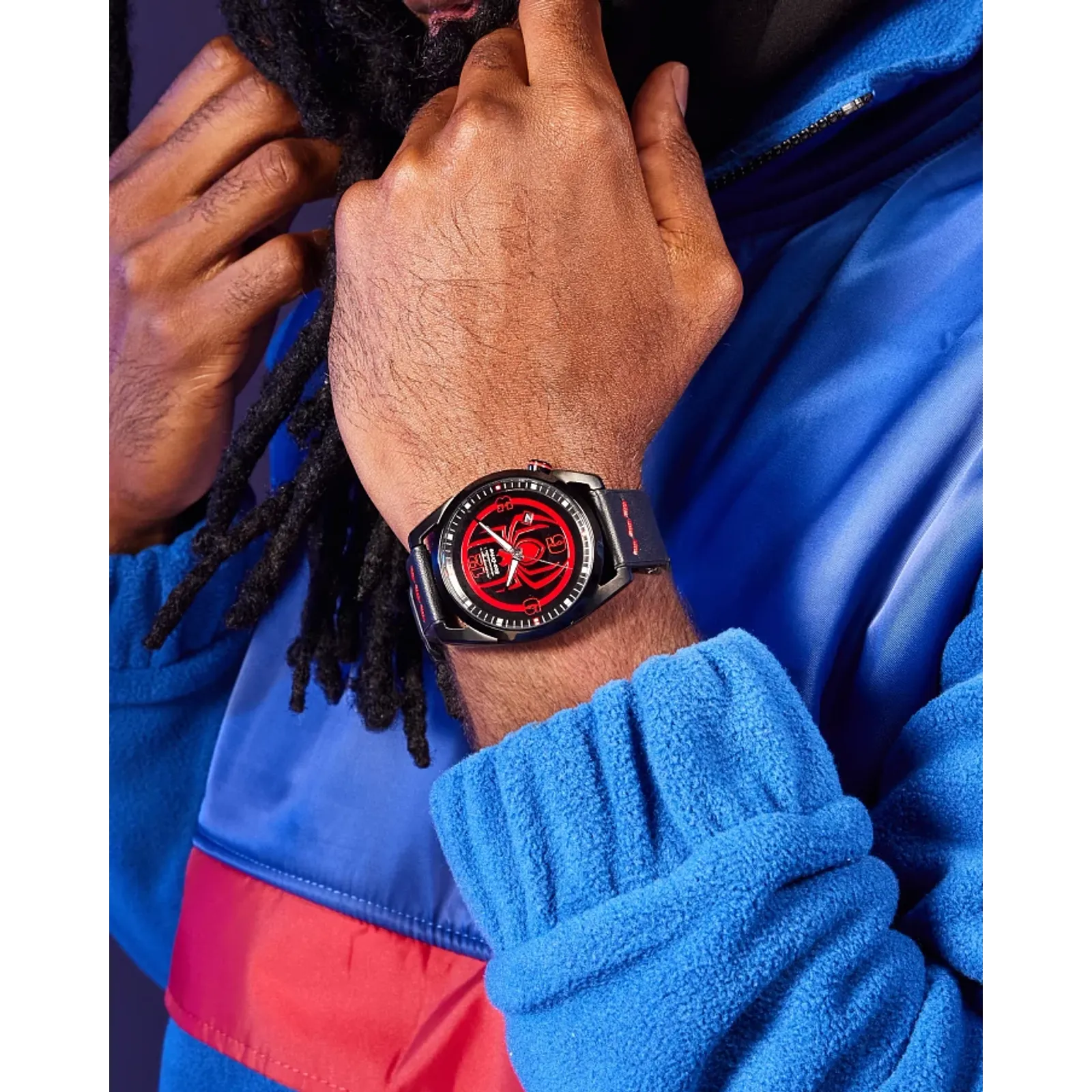 Reloj 00W Citizen Spider-Man Miles Morales Marvel Edition de caballero pulsera de piel Eco-drive - Vista trasera