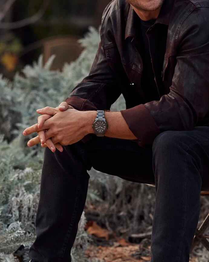 81H Reloj Citizen Odyn de hombre Eco-Drive correa de metal - Vista trasera