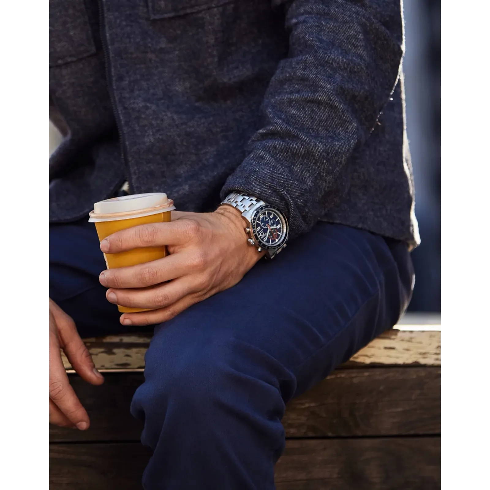 Reloj Citizen Brycen Hombre Correa de Acero Azul - Vista trasera