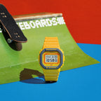 DW-5610Y Reloj G-Shock Hombre Resina Amarillo - Detalle de esfera