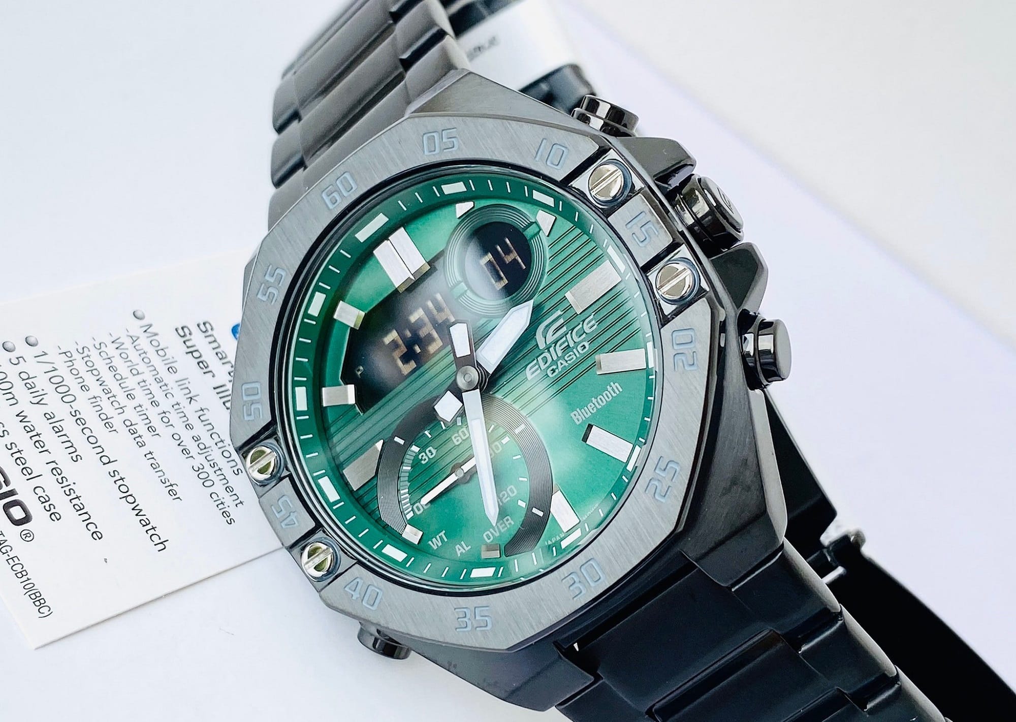 10DC Reloj Edifice Hombre Acero Negro Esfera Verde - Vista trasera