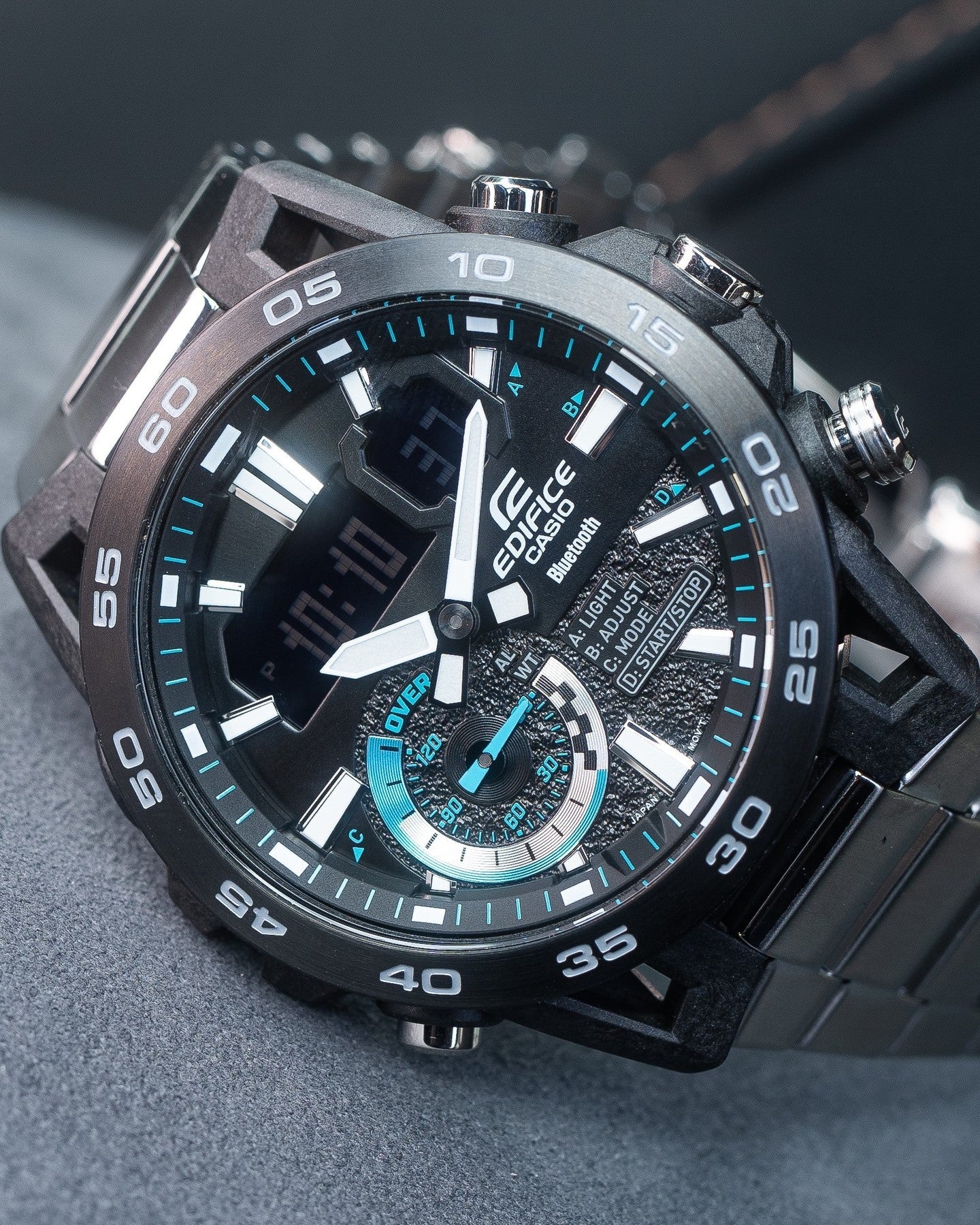 40DB Reloj Edifice Bluetooth Hombre Correa Acero - Vista 5