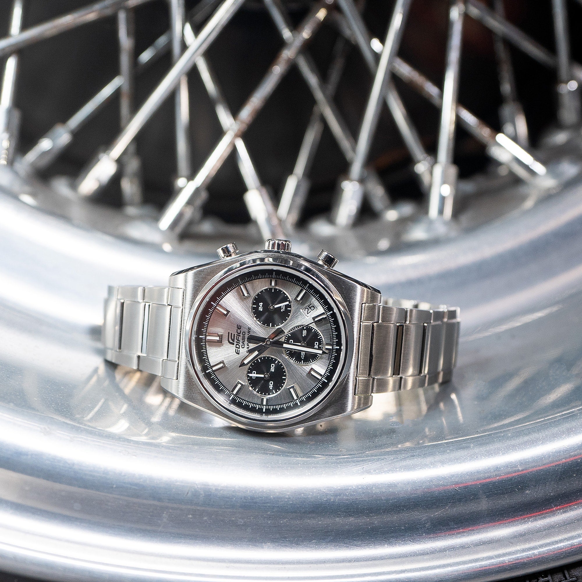 730D Reloj Edifice Hombre Acero Inoxidable Plateado - Vista lateral