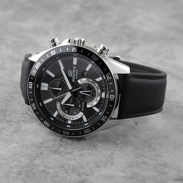 620L Reloj Casio Edifice Hombre Correa de Cuero Negro - Vista lateral