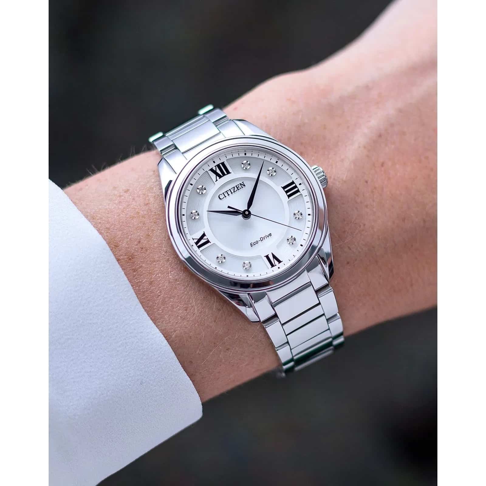 58A Reloj Citizen Eco-Drive Hombre Acero Esfera Negra - Vista lateral