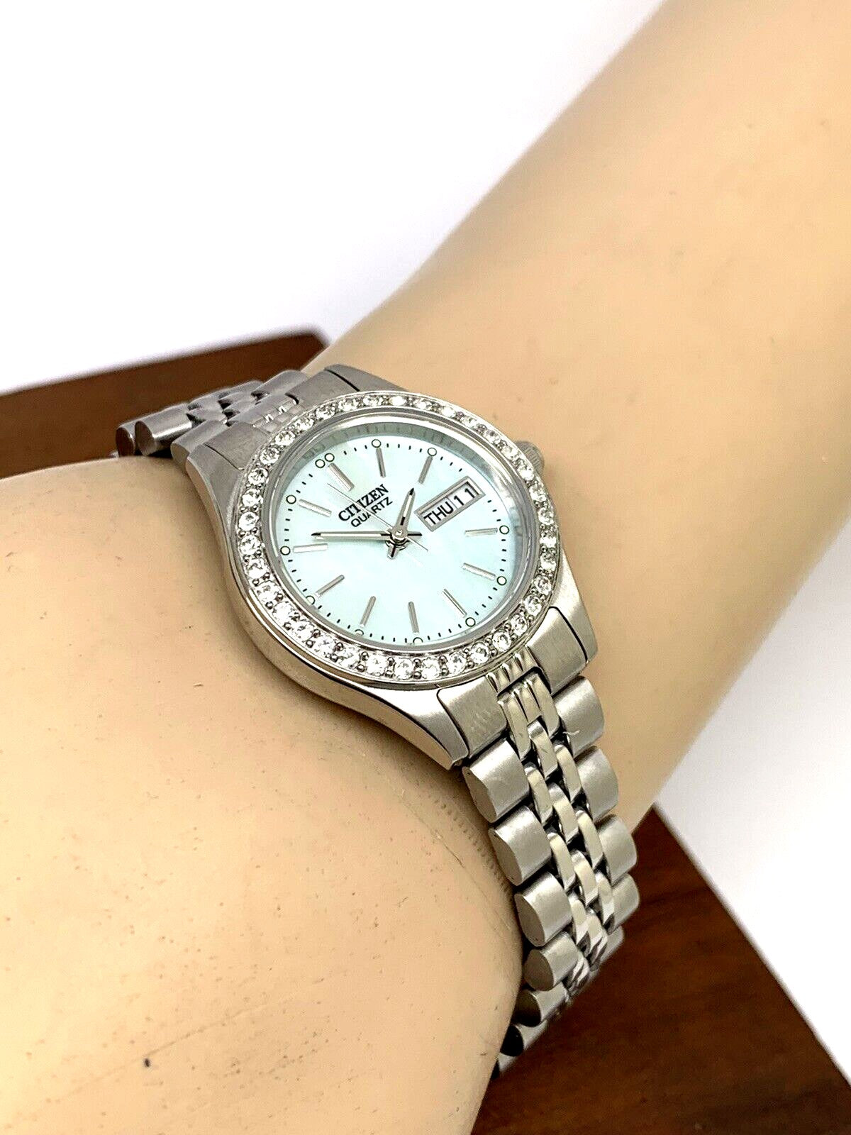 51N Citizen Reloj para Mujer - Vista lateral