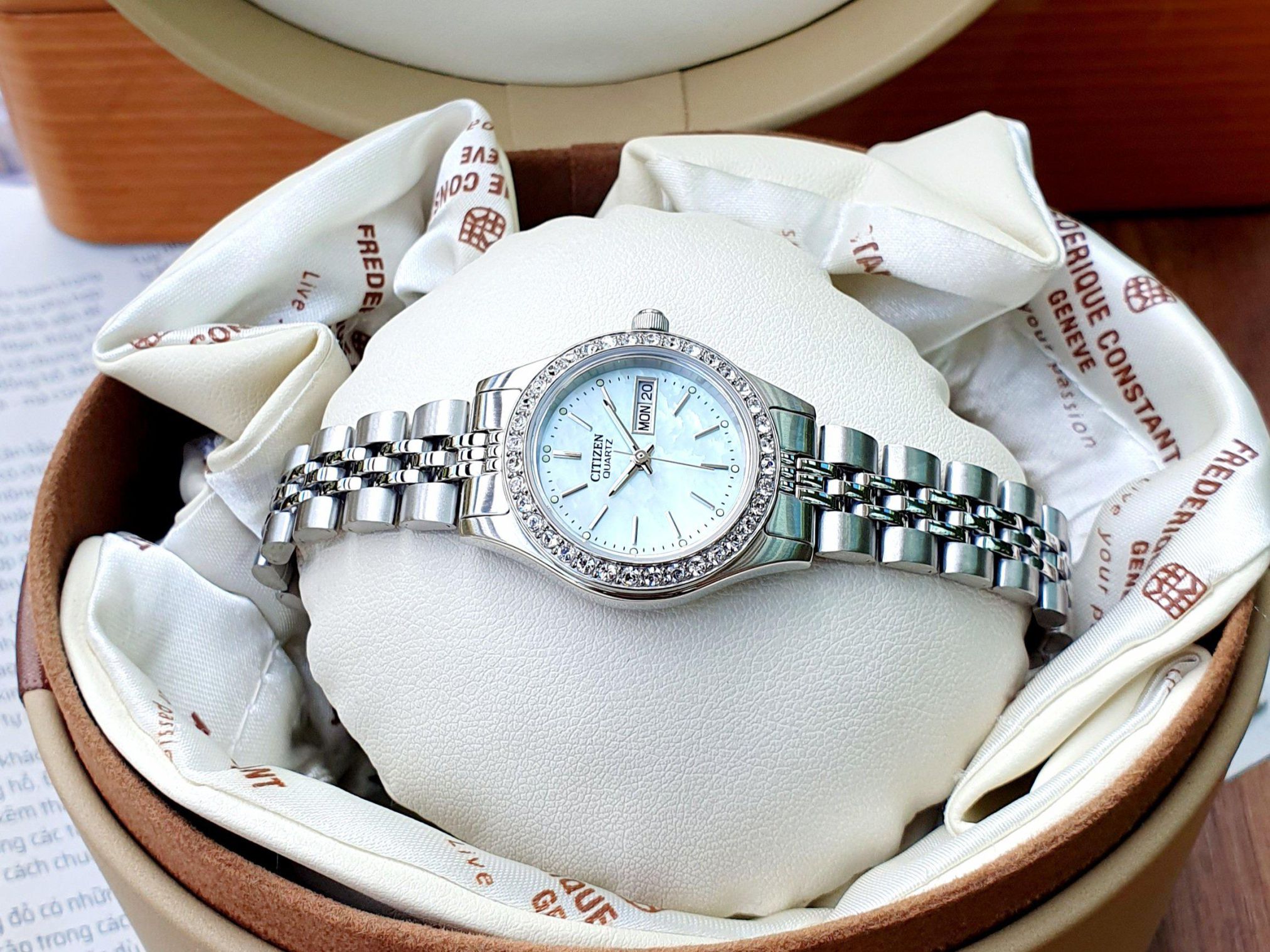 51N Citizen Reloj para Mujer - Vista trasera