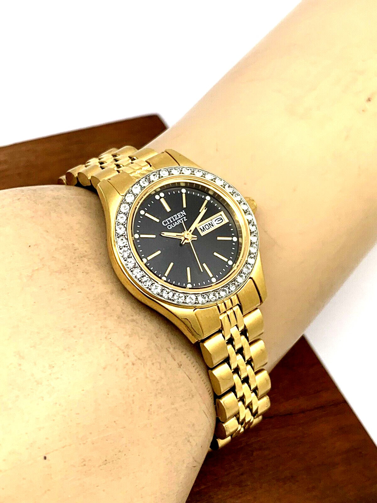 55E Citizen Reloj para Mujer - Vista lateral