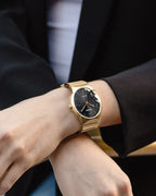 Reloj Citizen Axiom Mujer Brazalete Metal Dorado - Vista trasera