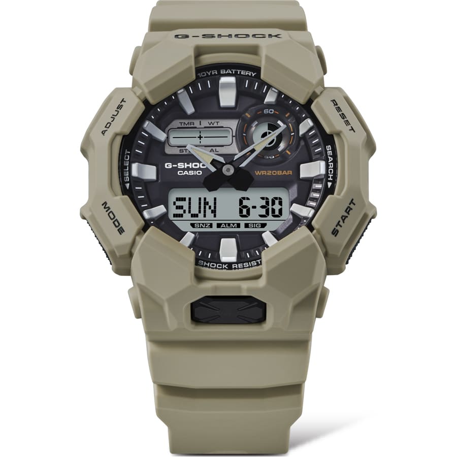 GA-010-5A Reloj G-Shock Hombre Resina Beige - Detalle de esfera