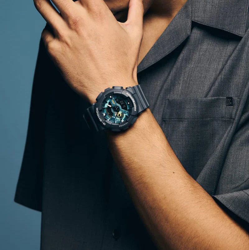 GA-110AS Reloj G-Shock Hombre Resina Azul Grisáceo Turquesa - Detalle de esfera