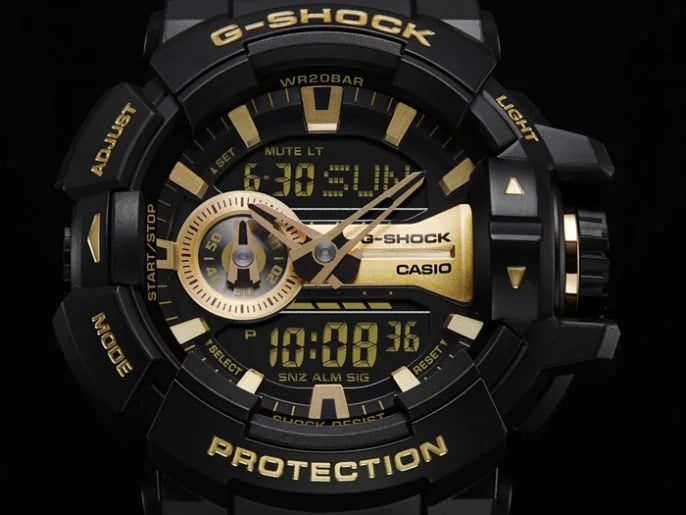 GA-400GB Reloj G-Shock Hombre Resina Negro Dorado - Detalle de esfera