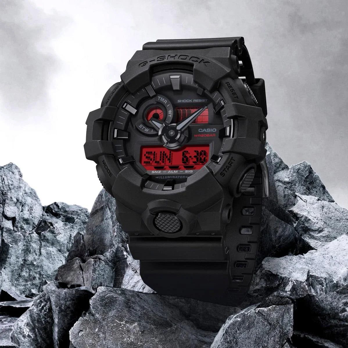 GA-700BBR-1A Reloj G-Shock Hombre Resina Negro - Detalle de esfera