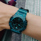 GA-B001G Reloj G-Shock Hombre Resina Turquesa Translúcido - Vista lateral
