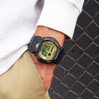 GD-350GB Reloj G-Shock Hombre Resina Negro y Dorado - Vista lateral