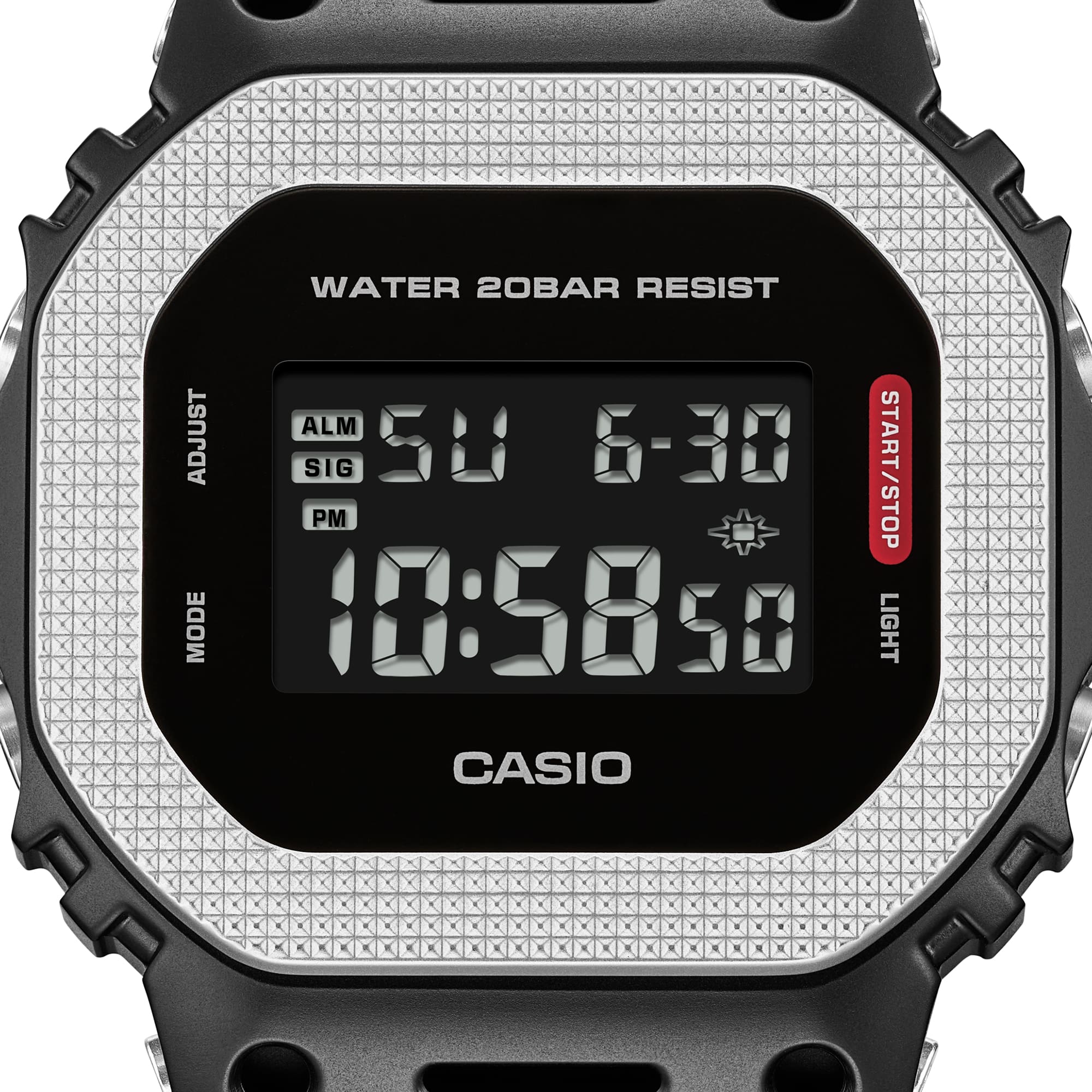 GM-5600BM Reloj G-Shock GM-5600 Hombre Caja Metal Plateada - Detalle de esfera