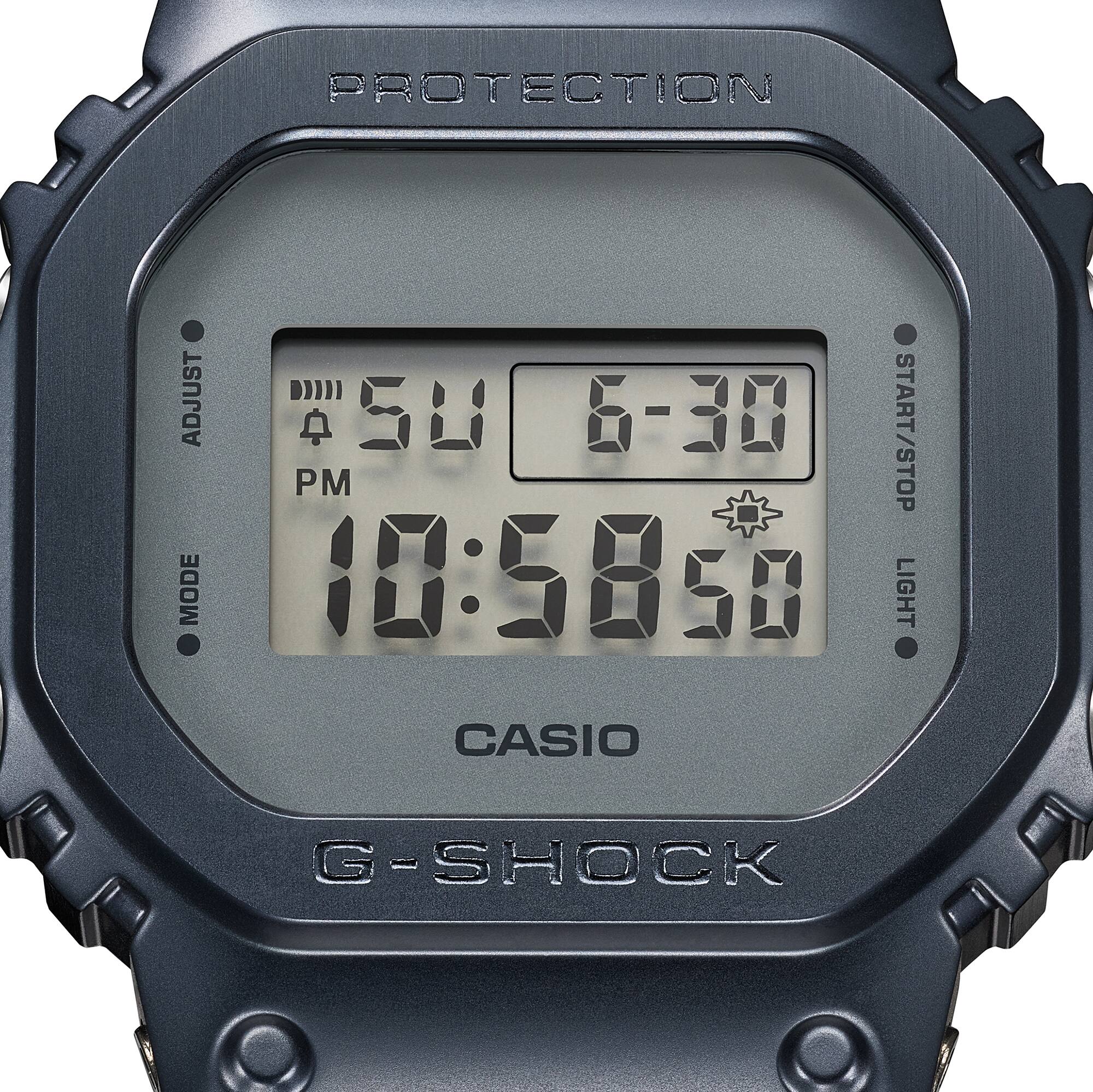 GM-5600MF Reloj G-Shock Cuadrado Unisex Resina Azul Oscuro - Vista 7