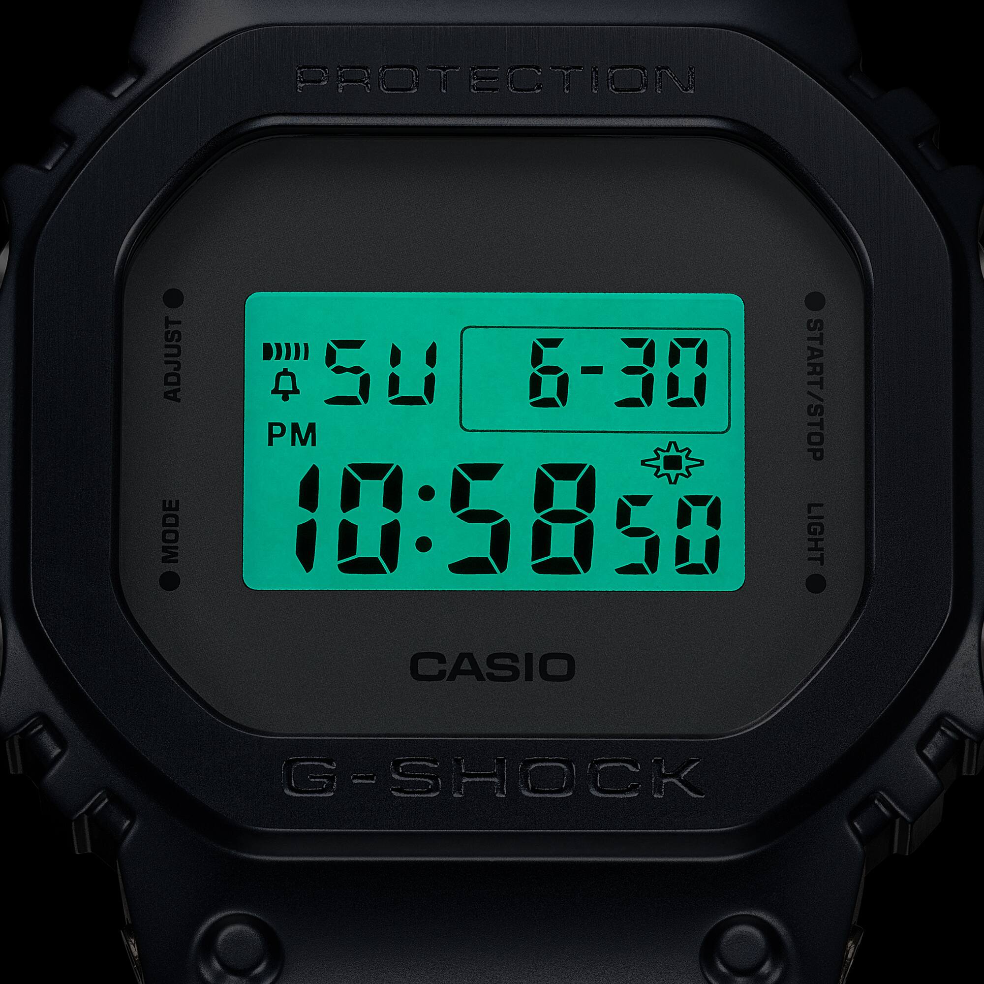 GM-5600MF Reloj G-Shock Cuadrado Unisex Resina Azul Oscuro - Vista trasera