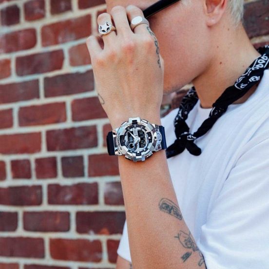 GM-700 Reloj G-Shock Hombre Caja Acero Correa Caucho - Detalle de esfera