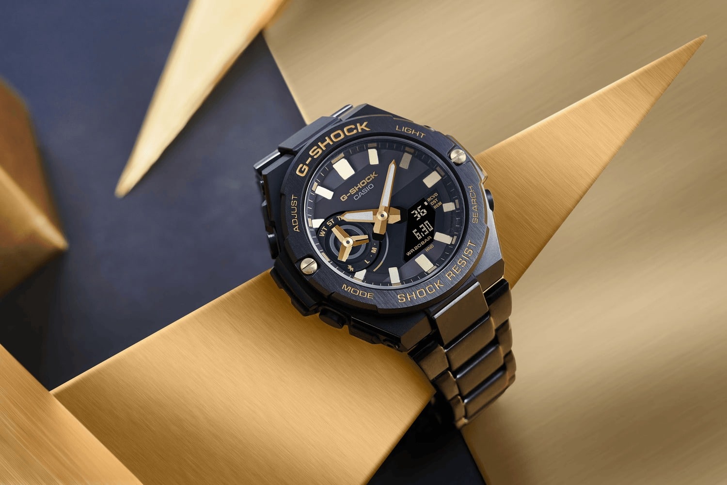 B500BD Reloj G-Shock G-Steel Hombre Acero Negro Dorado - Vista lateral
