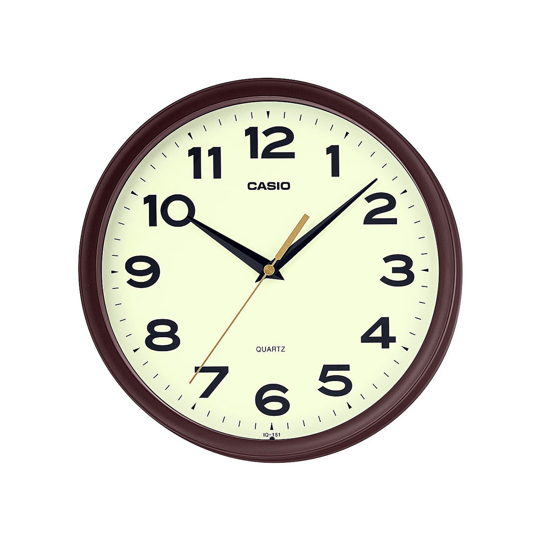 IQ-151 Reloj de Pared Casio Resina Marrón Fondo Crema - Reloj original en Guatemala