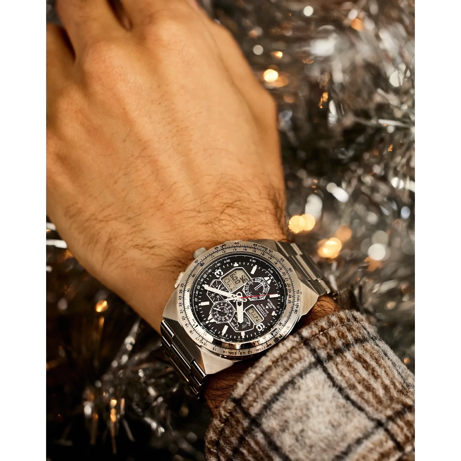 Reloj Citizen Promaster Skyhawk Hombre Correa - Vista lateral