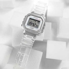 LA-20WHS Reloj Casio Illuminator Unisex Resina Transparente - Vista lateral