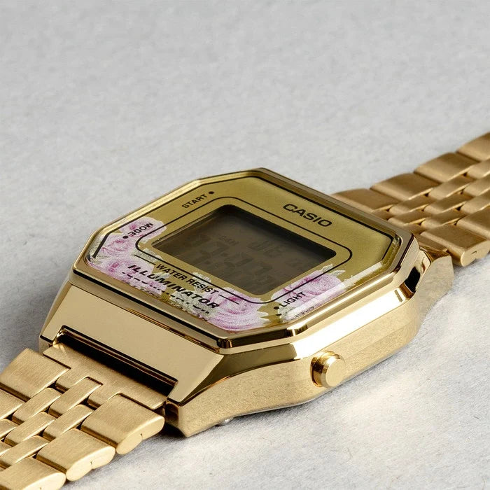 LA-680WGA-4C Reloj Casio para Mujer, Vintage Clásico Illuminator — imagen 3 de 5