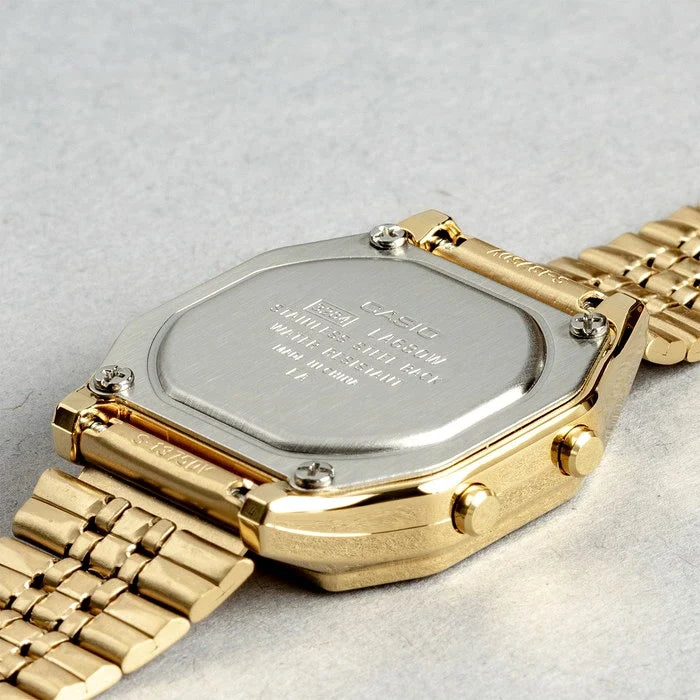 LA-680WGA-4C Reloj Casio para Mujer, Vintage Clásico Illuminator — imagen 4 de 5