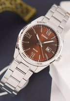 1302DD Reloj Casio Mujer Correa de Acero Esfera Marrón - Vista lateral