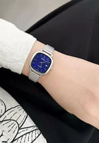 B166D Reloj Casio Mujer Pulsera de Acero Esfera Azul - Vista lateral