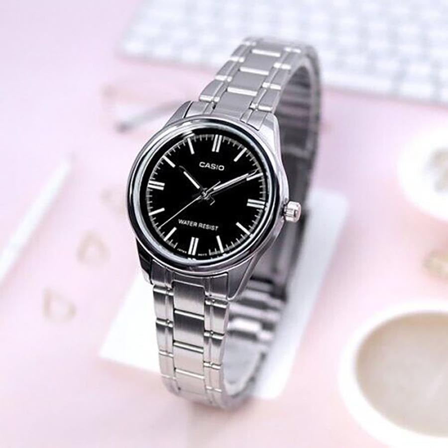 LTP-V005D-1A Reloj Casio para Mujer
