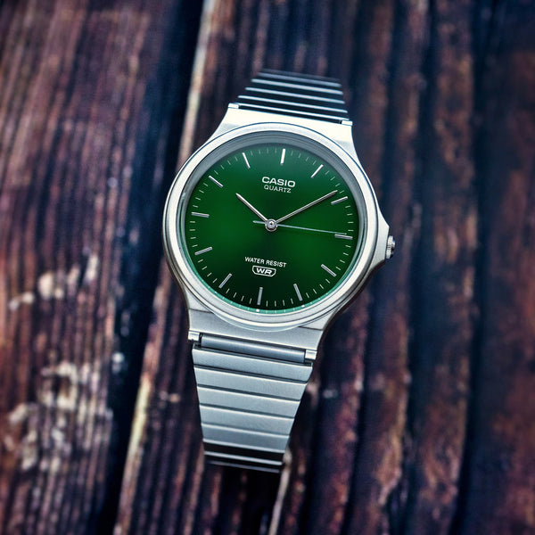 MQ-24DA-3A Reloj Casio Vintage unisex correa de metal - Acero Inoxidable Plateado